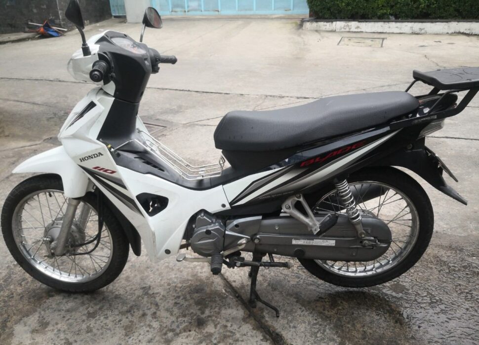 Honda Blade 110cc – Dung Motorbikes