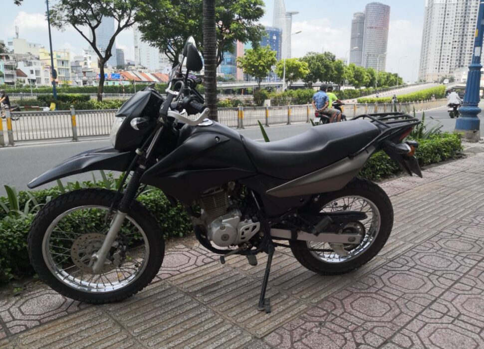 honda xr 150cc for rent in Ho Chi Minh city