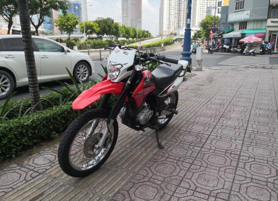 honda xr 150cc for rent in Ho Chi Minh city