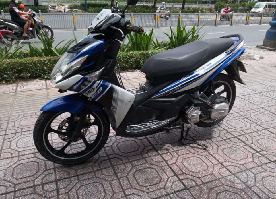 yamaha nouvo 5 sx 135cc Fi 2013 automatic scooter