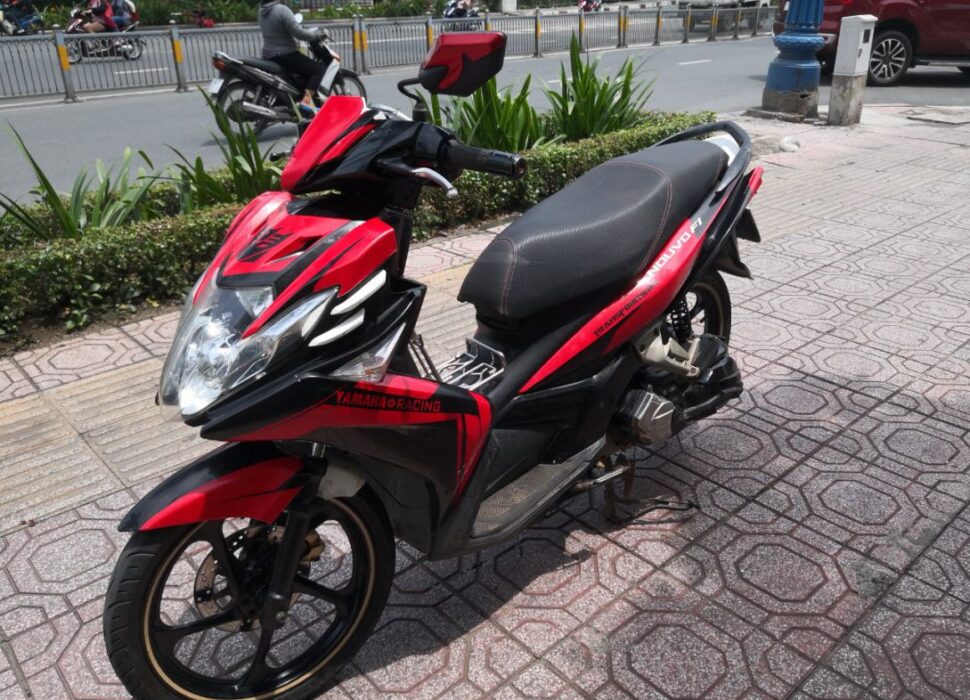 yamaha nouvo 5 sx 135cc Fi 2013 automatic scooter